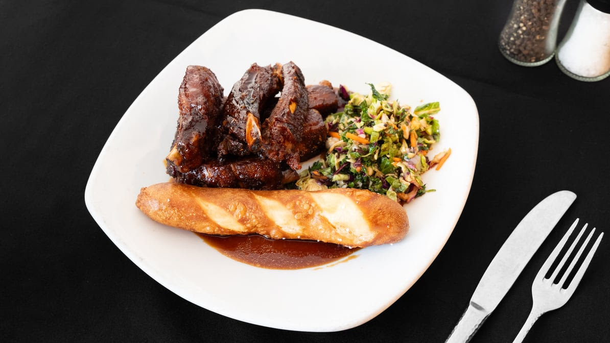 Mt Chalet II by null