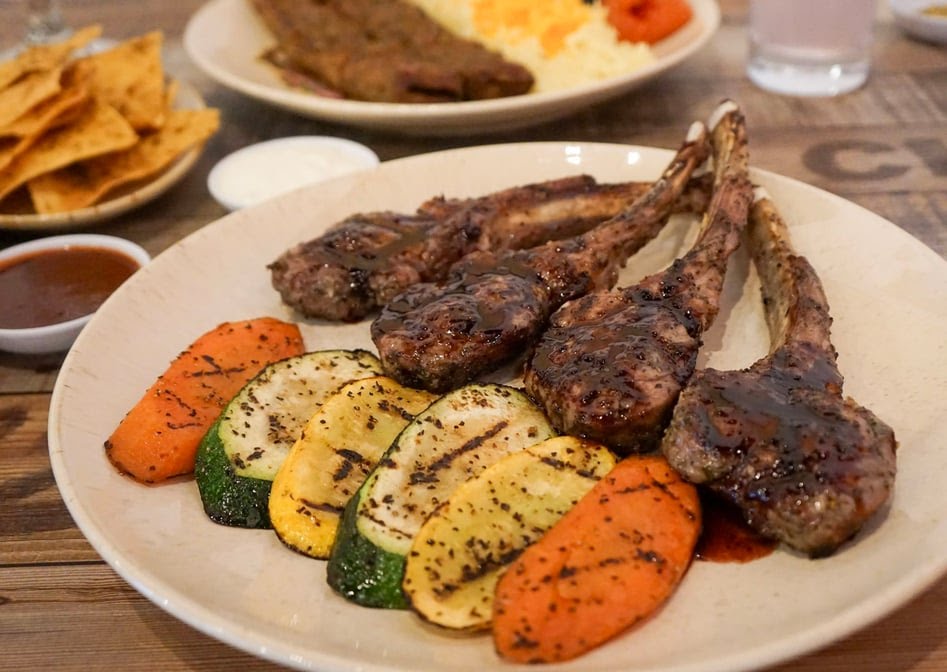 Mezza Grille by null