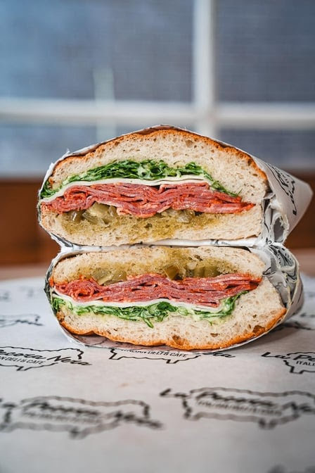 La Pecora Nera by null