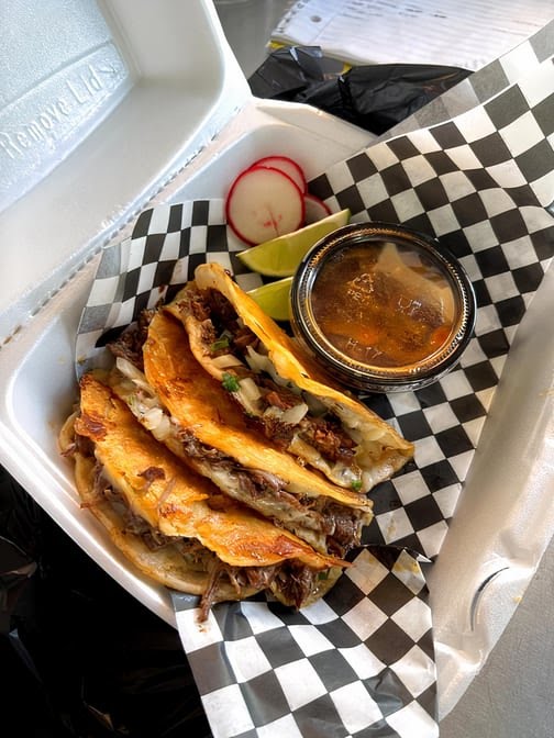 Canelos Taqueria by null