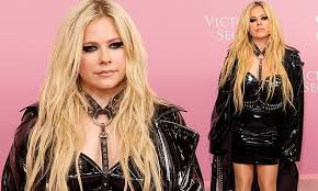 Avril lavigne on lyme disease â€˜i had png x Avril lavigne sex