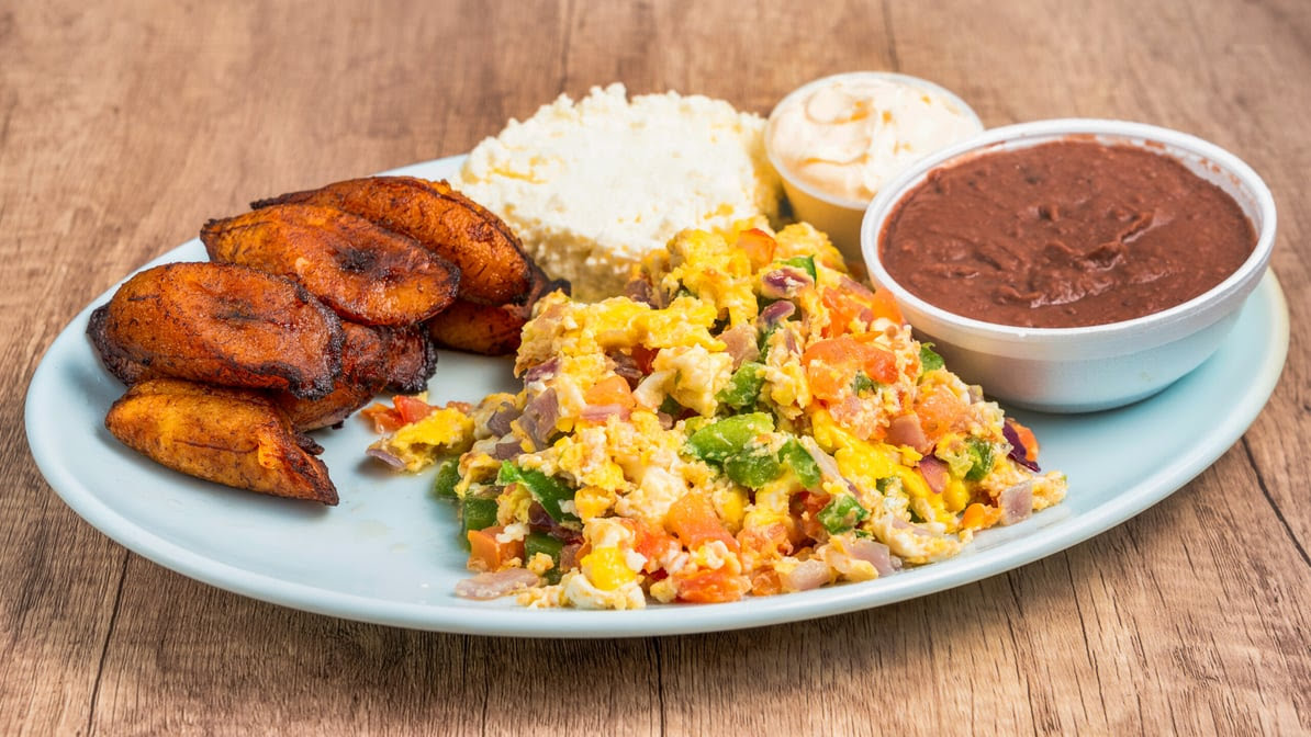 Cerritos (chantilly) by null