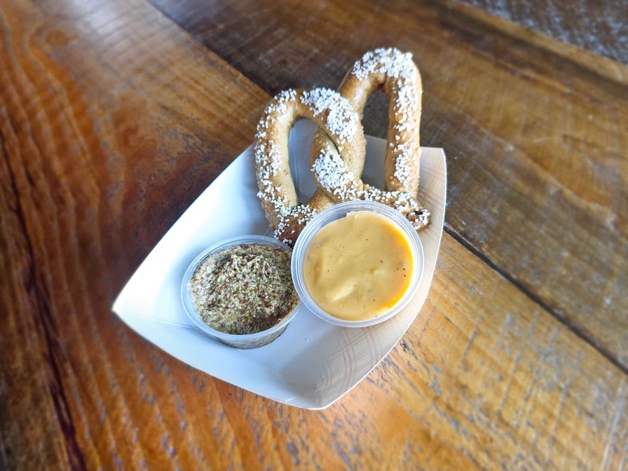 Renegades Pub North by null