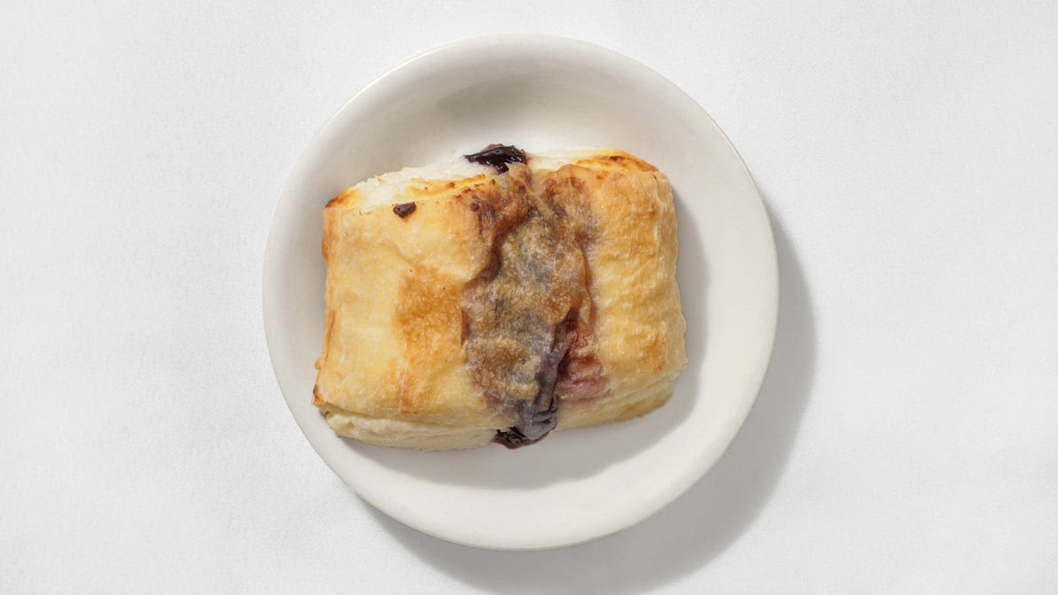 Yonah Schimmel's Knish Bakery by null