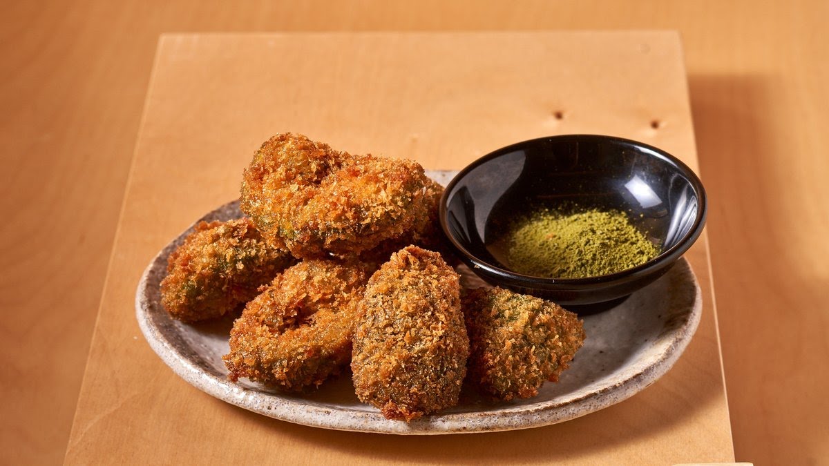 Men Tenten Ramen Bar by null