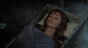 Alyssa milano embrace of the vampire web jpg x Embrace of the vampire