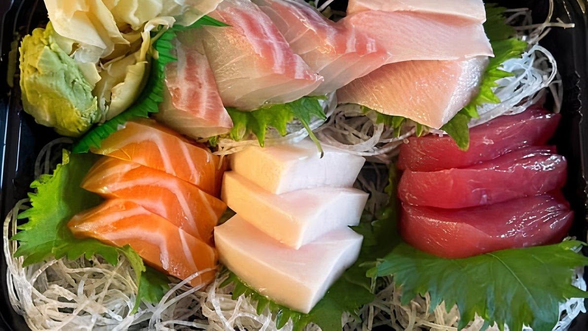Toro Sushi by null