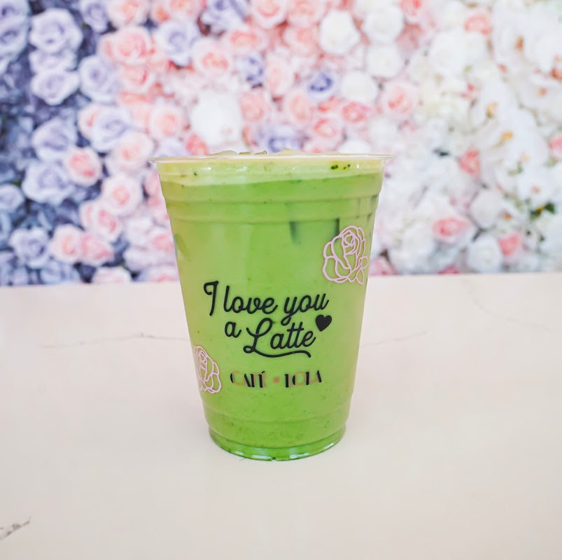 Cafe Lola by null
