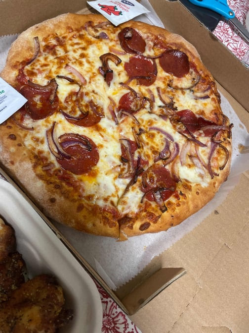 Golden State Pizza & Grill by null