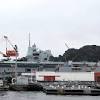 英海軍の最新鋭空母「クイーン・エリザベス」、横須賀に入港 動画 ...