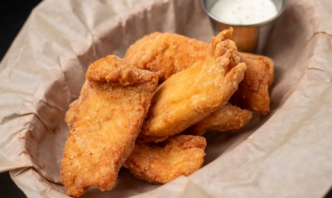 D&N Hot Wings by null