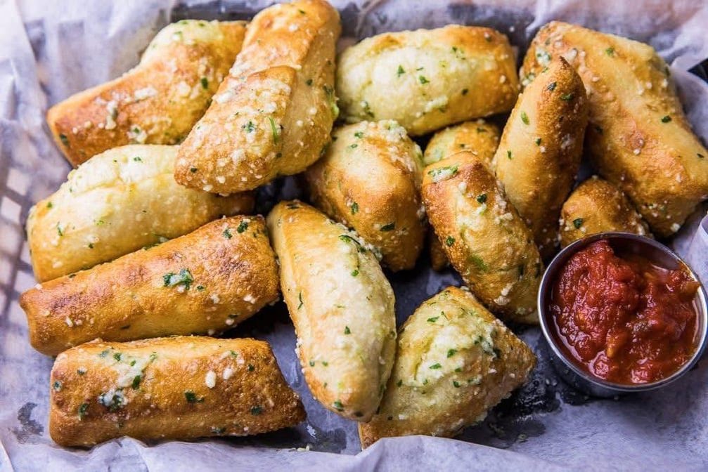 Fresco Pizzeria & Pastaria by null