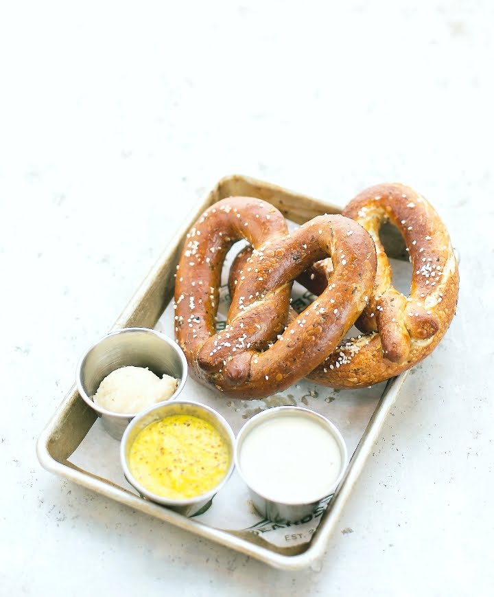 Beardslee Public House by null