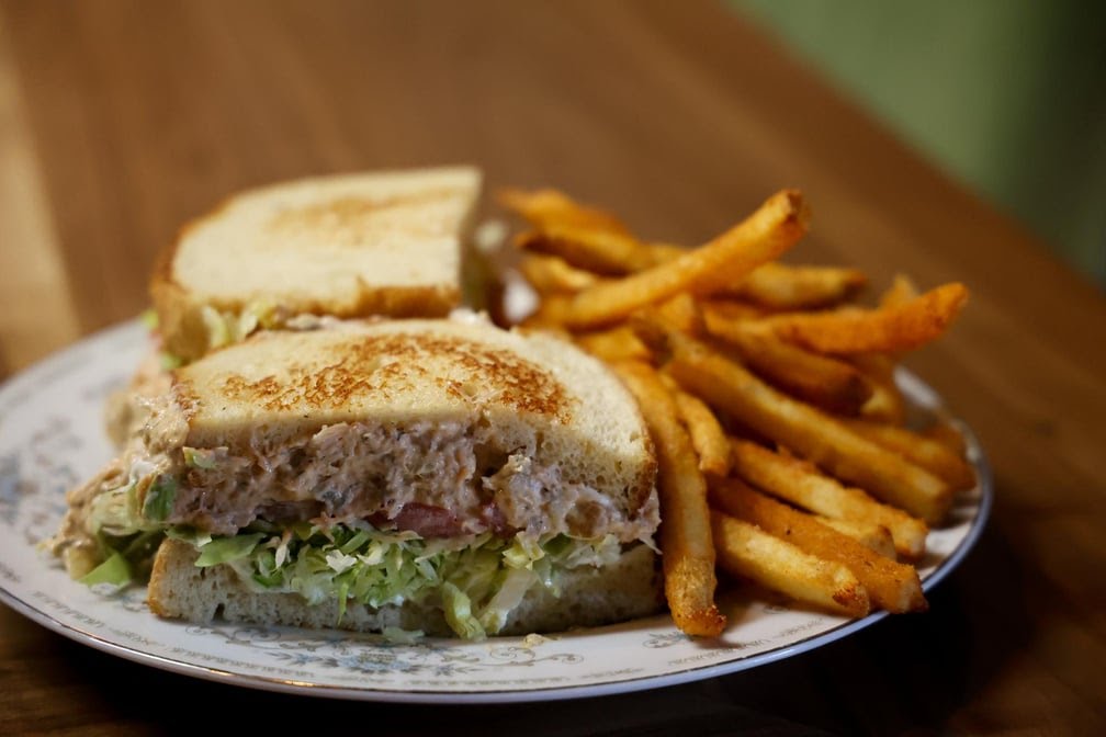 Food and Table by null