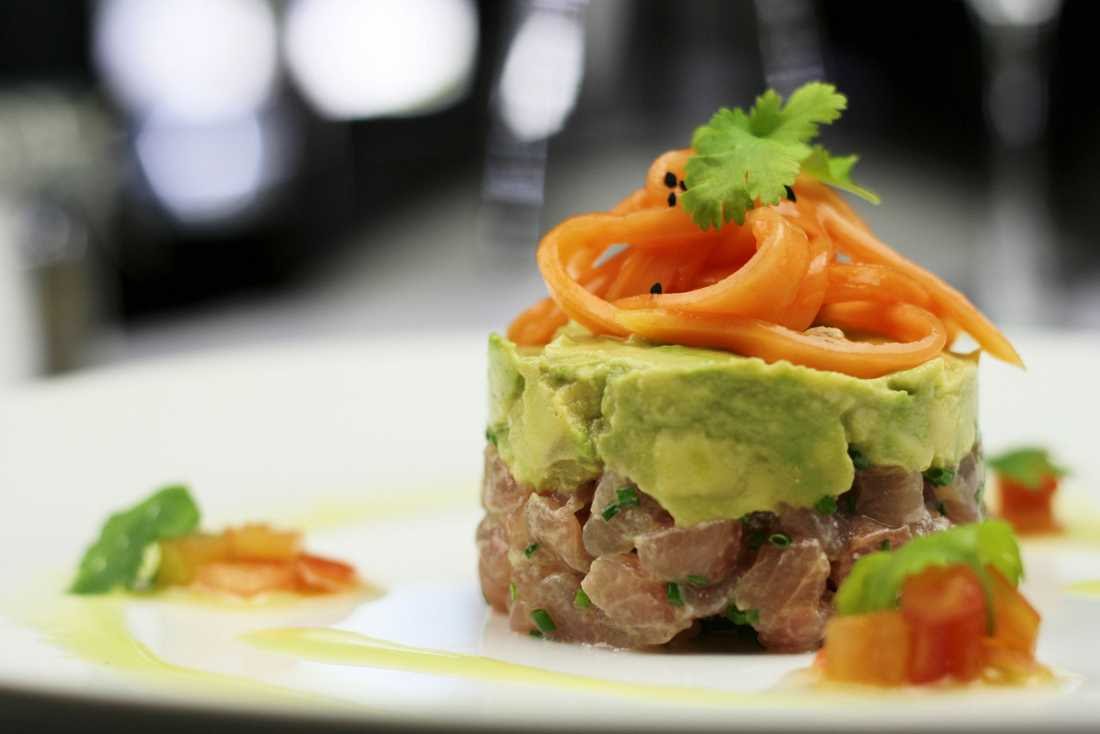 Mottsu into sushi d by null