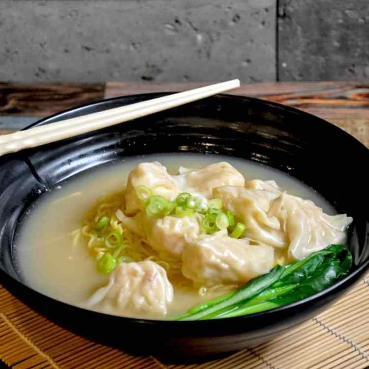 Royal Kitchen by null