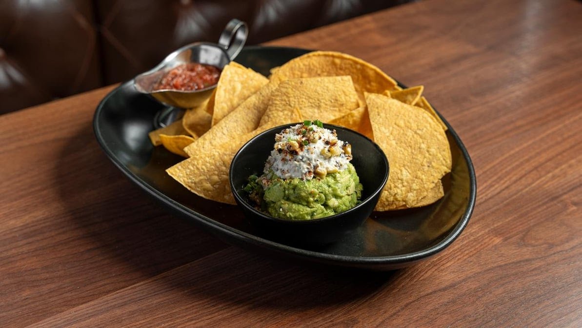 Tap 42 Craft Kitchen & Bar - Kendall by null