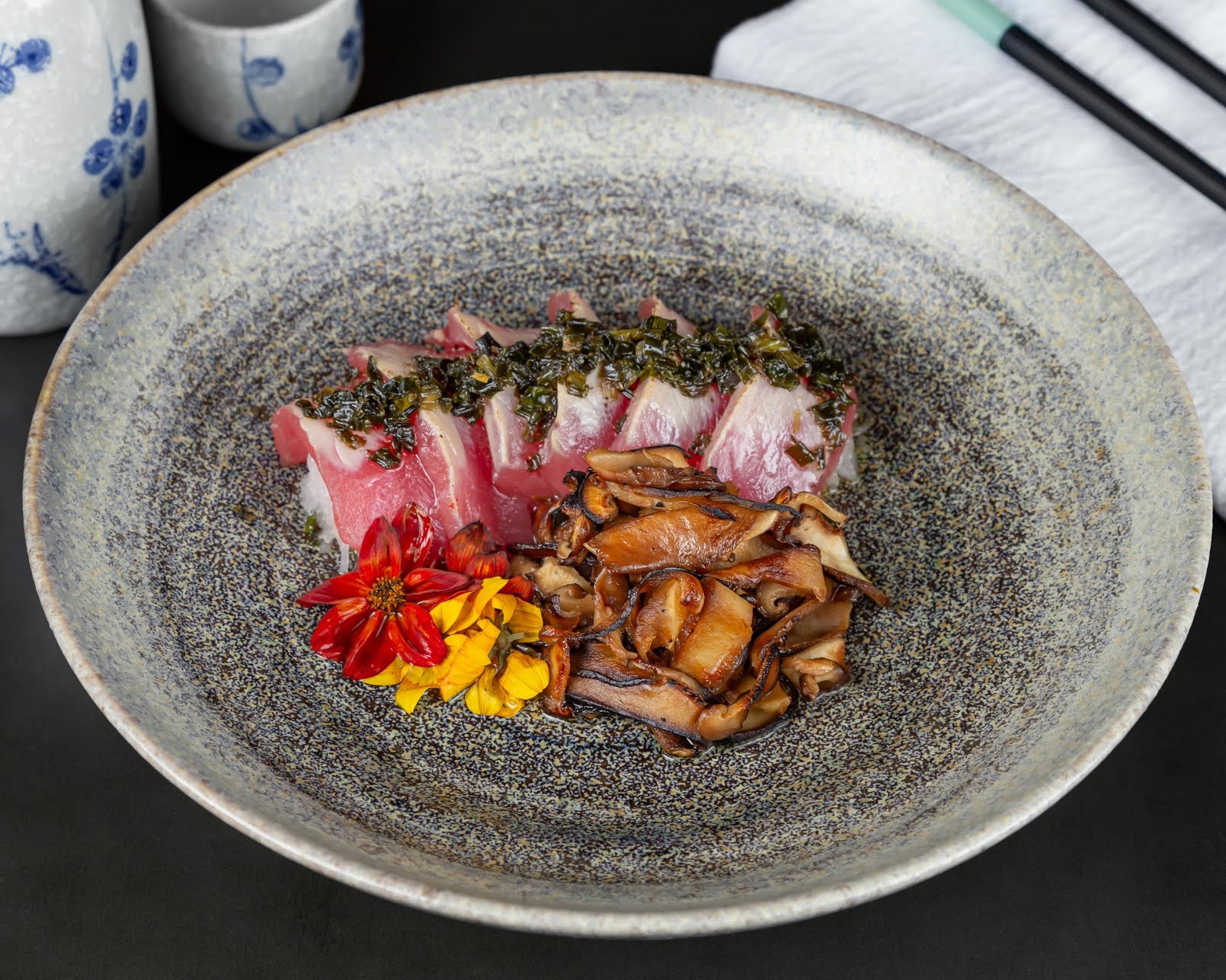 Wave Sushi & Sake by null