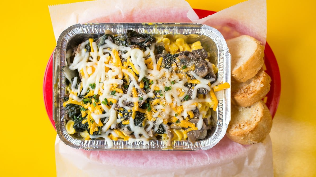 Joey G's Mac n Cheese by null