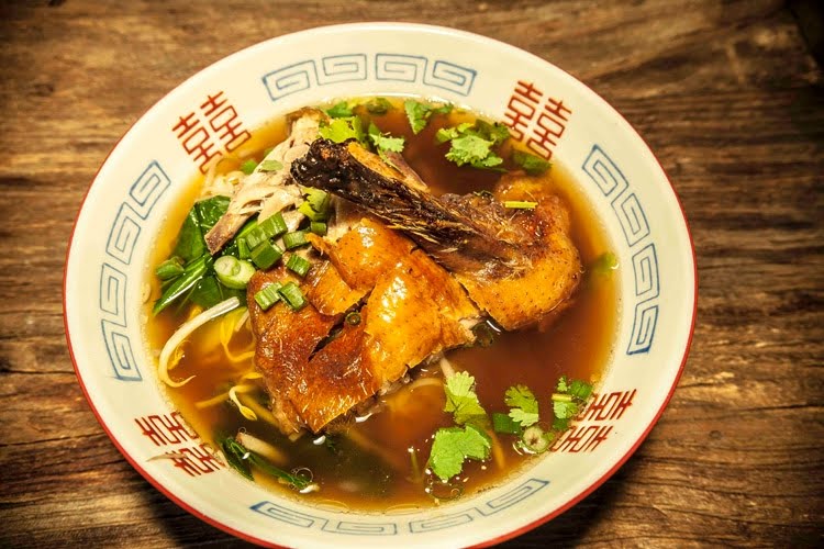 Ohho Noodles Market by null