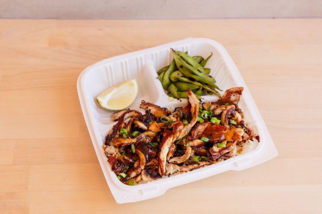 Oori Triangles - Piedmont Ave by null