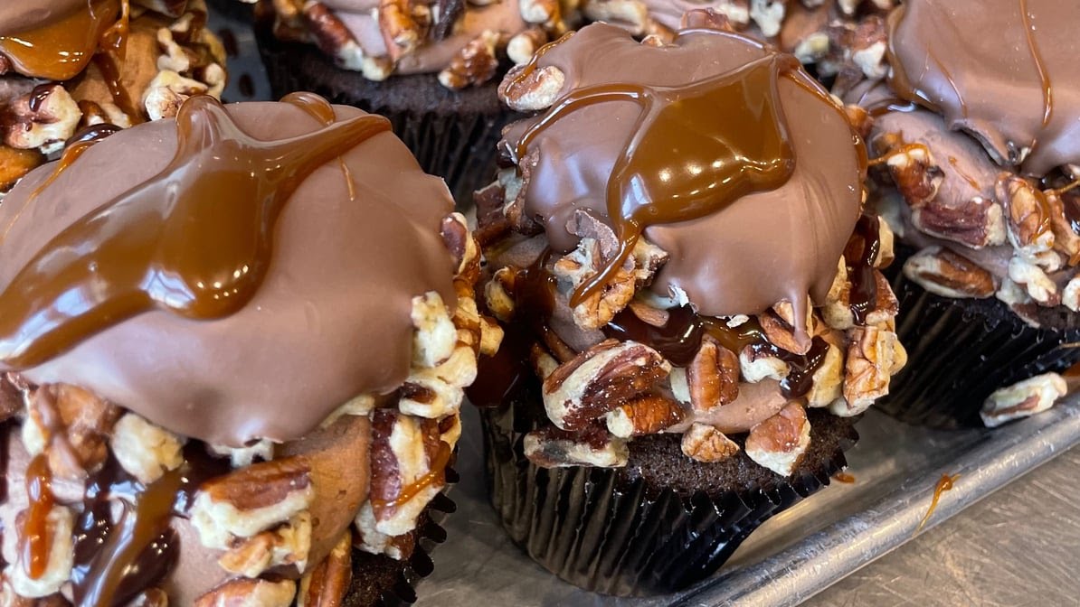 Sugar Vault Desserts & Bakery by null