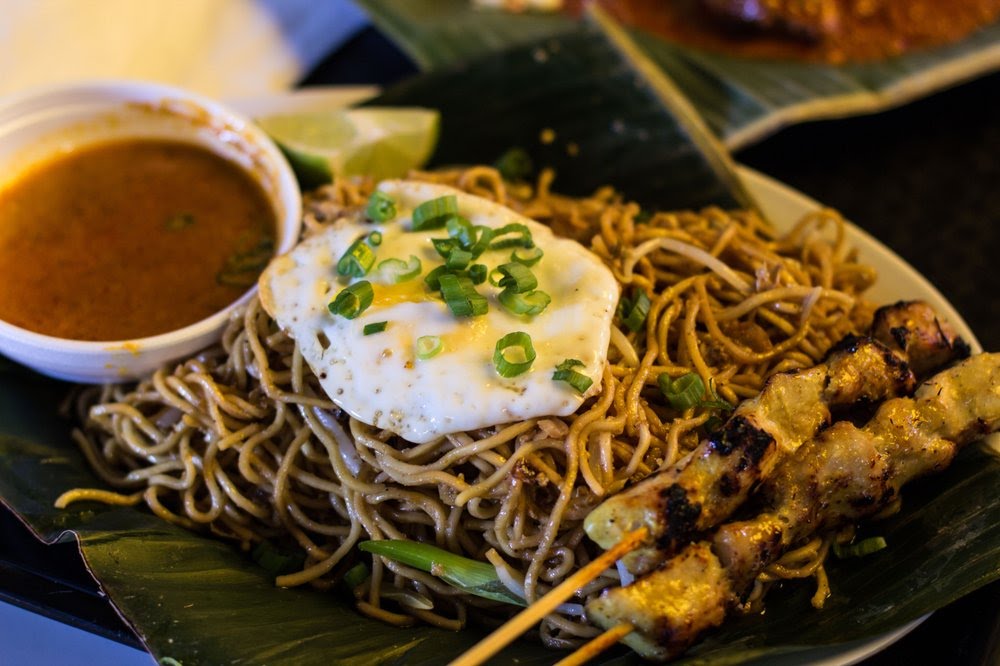 Singapore's Banana Leaf by null