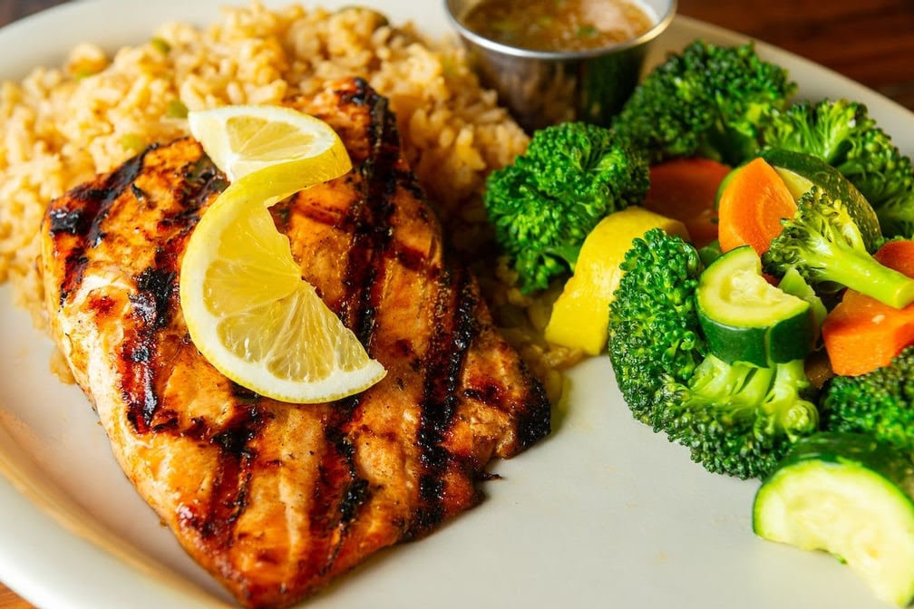 Willie's Grill & Icehouse by null