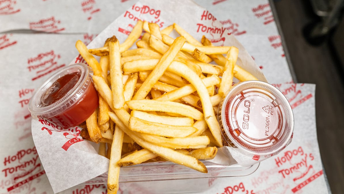 Hot Dog Tommy's by null