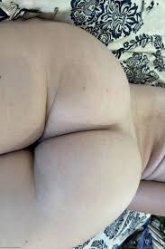 I not a milf i your girlfriend you ass lightsource sex comic jpg x Girlfriend ass