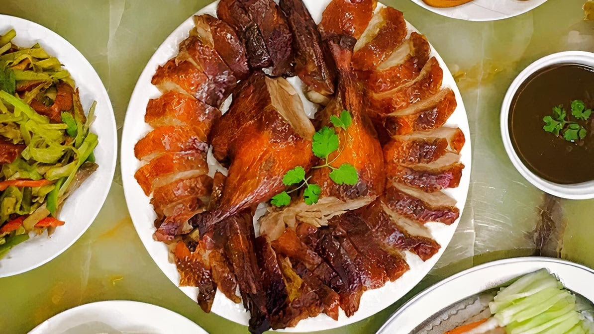 Hon Kee BBQ & Seafood Restaurant by null