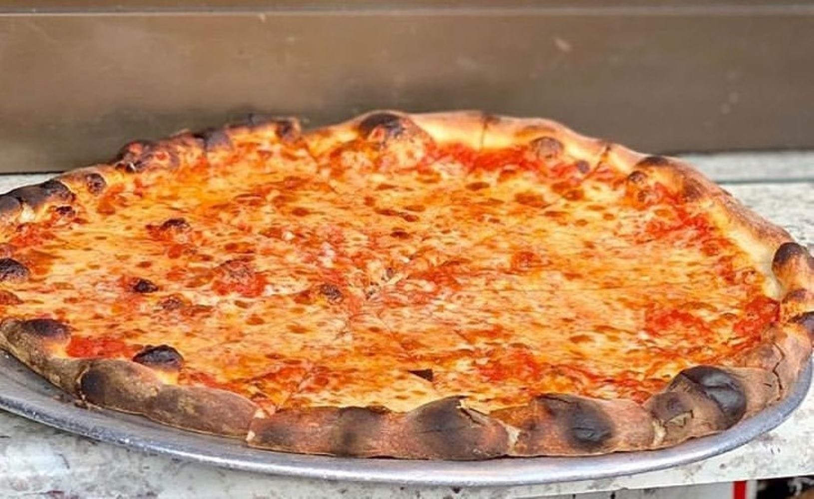 Joe's Pizzeria & Restaurant by null
