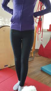 중딩 보지|무엇보다 디지털 페미니즘이 전 세계적으로 더욱 빈번히 벌어지고 있는 거리 시위와 더불어 강화됐다는 ...