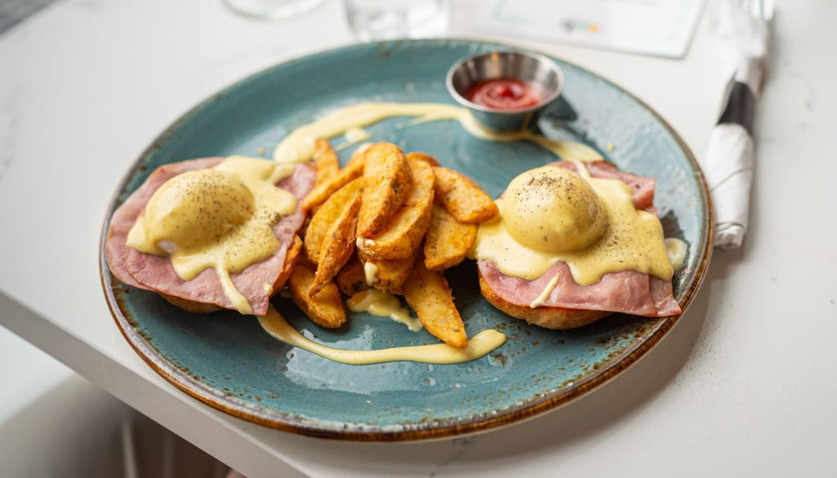 OEB Breakfast Co. by null