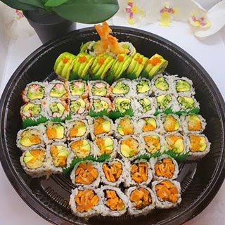 Avana Sushi by null