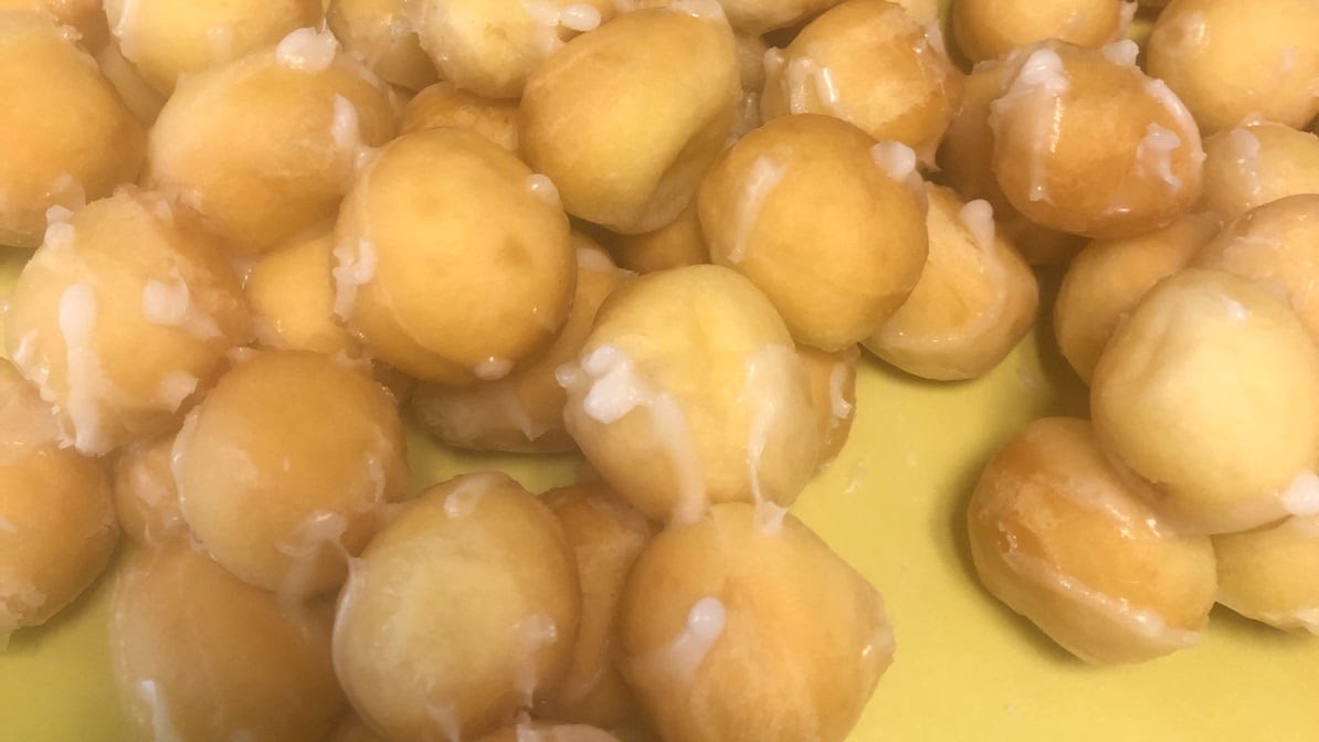 Southern Maid Donuts by null
