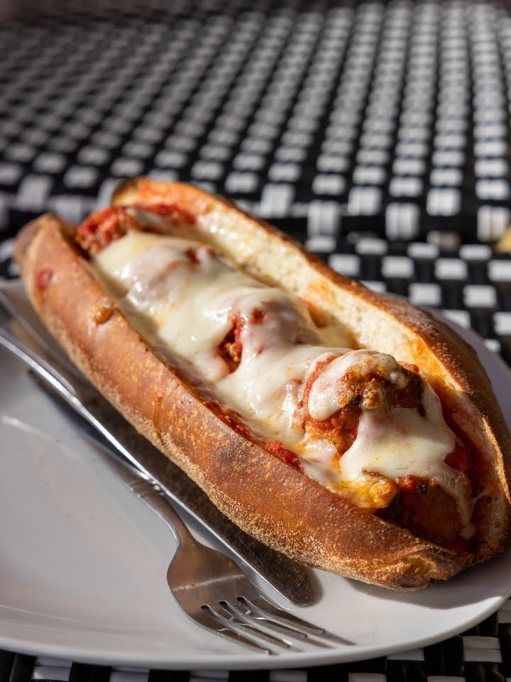 Joe's Pizza Sherman Oaks by null