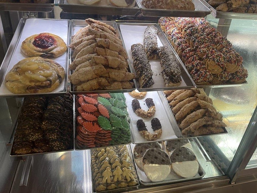 Kenny & Ziggy's New York Delicatessen by null