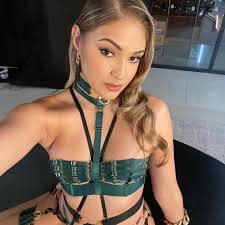 Im married to a porn star but im not jealous jpg x Married stars
