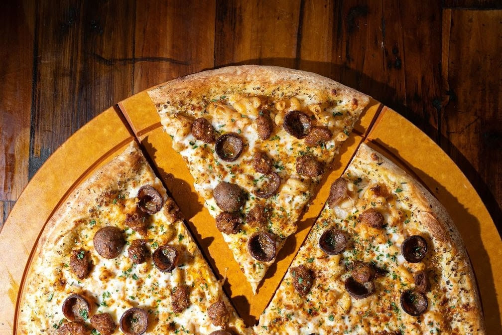 Mikey's Late Night Slice by null
