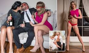 Cybersex ascii pinups celebrity fakes how the internet created a billion porn industry jpg x Its to
