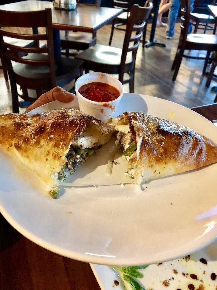 Jonny's Pizza by null