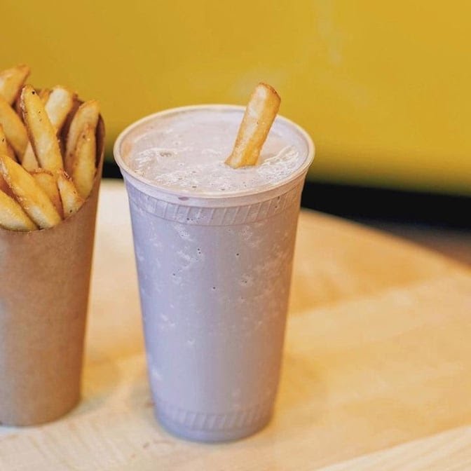 Flip The Bird Beverly by null