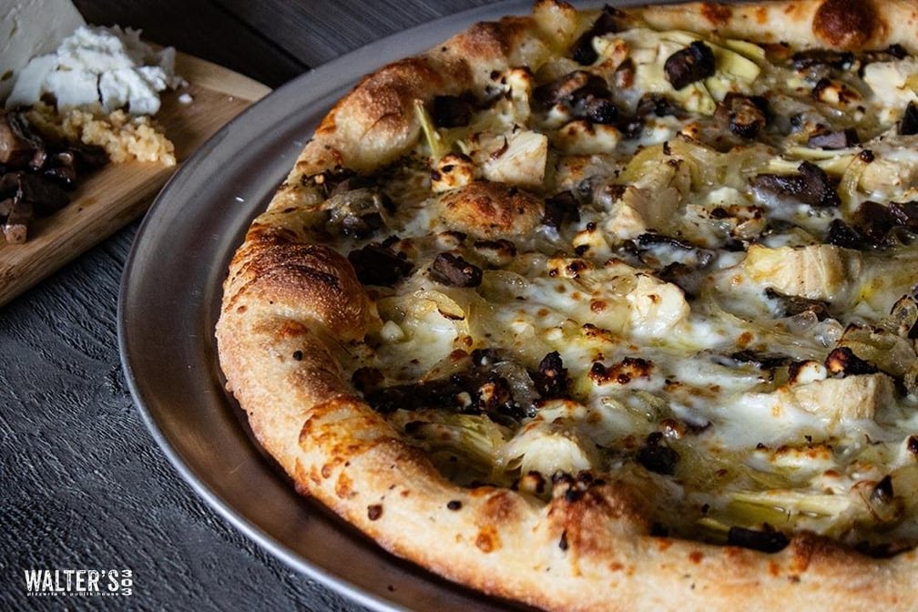 Walter's 303 Pizzeria & Publik House by null