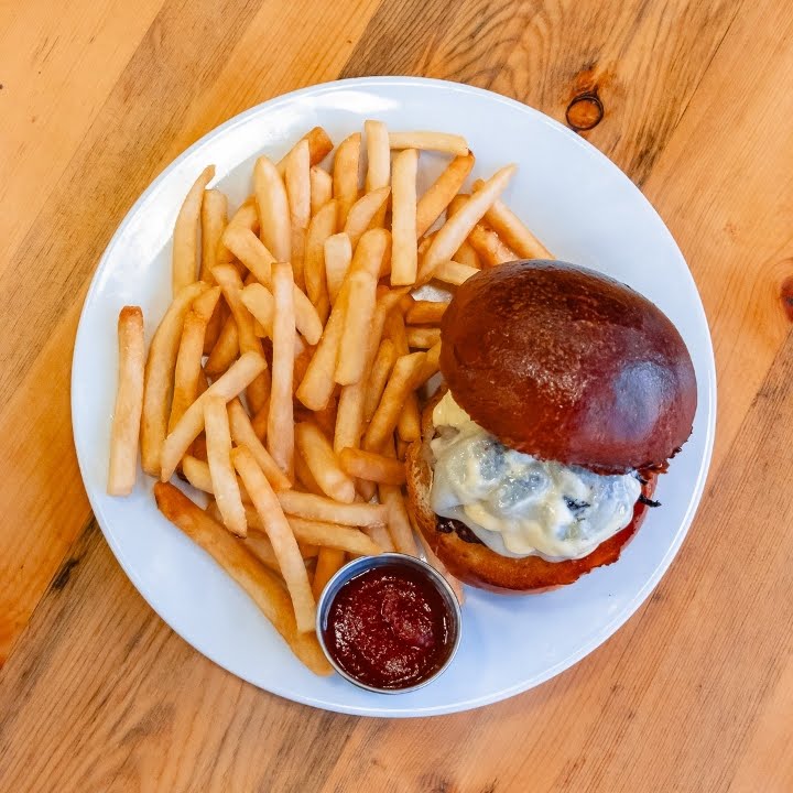 Stem Ciders RiNo - Taproom & Eatery by null