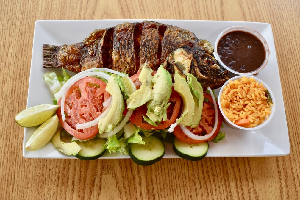 Taqueria 3 Reyes by null