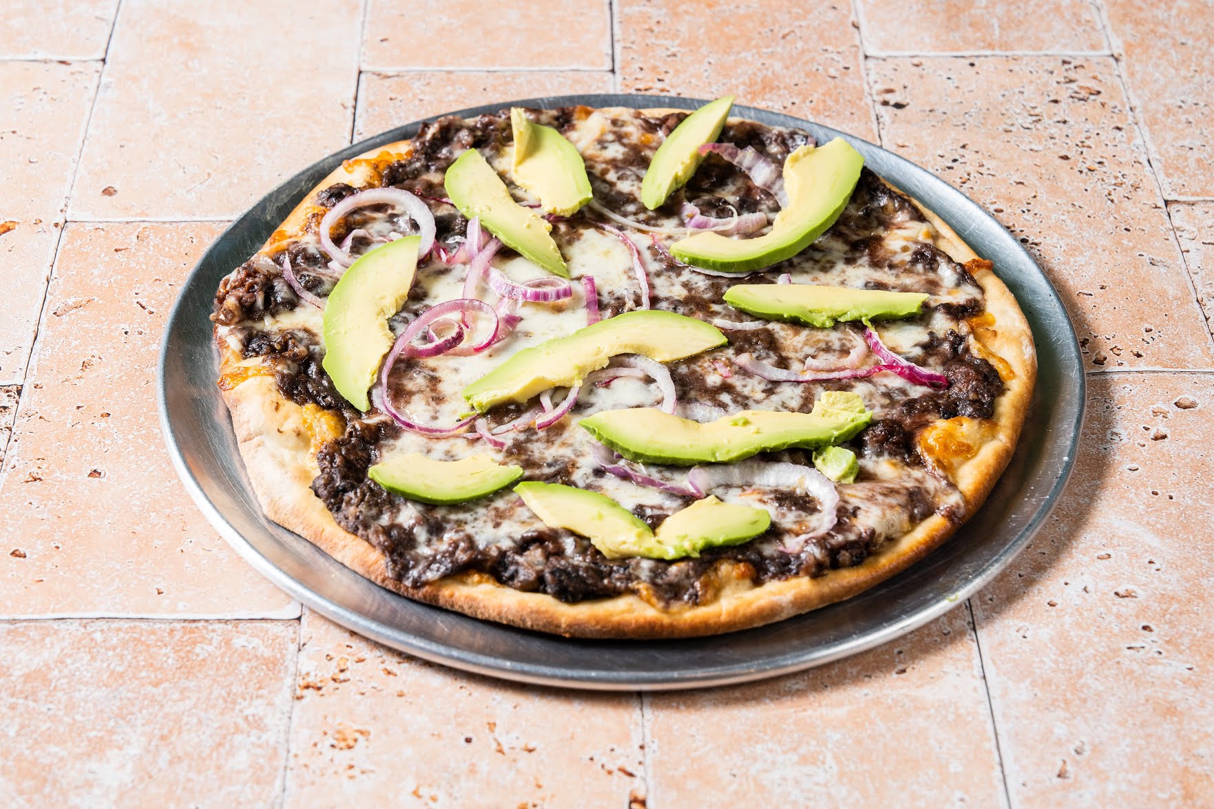 Lola's Pizzeria by null
