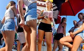 Big booty in shorts tight booty shorts giant… jpg x Candid shorts