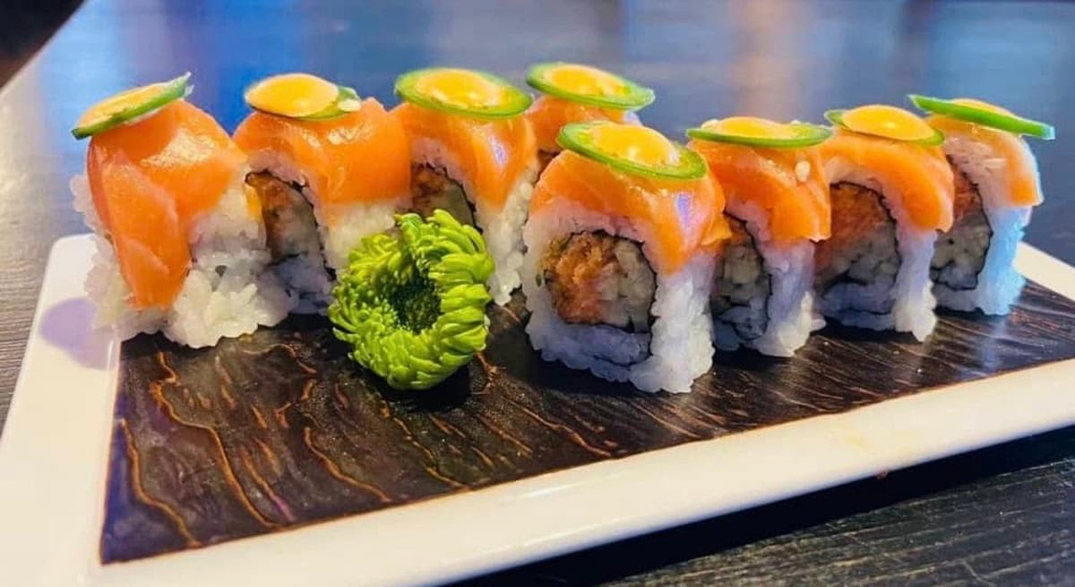 Udon Kaisha (Sushi & Noodles) by null