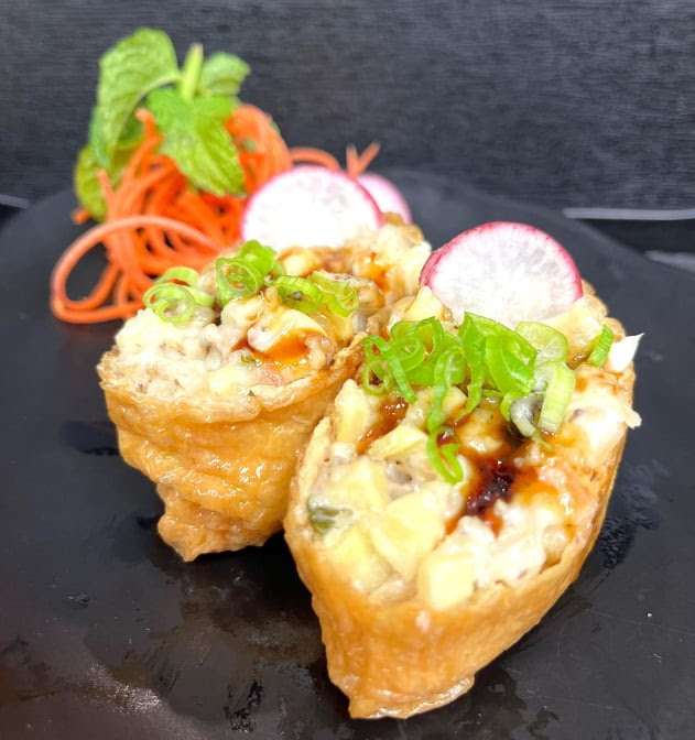 Daikon Vegan Sushi by null